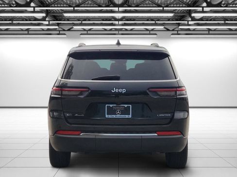 Used 2021 Jeep Grand Cherokee L Limited AWD/4WD image 8