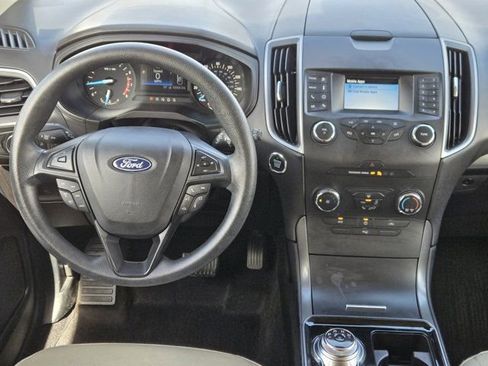 Used 2019 Ford Edge SE w/ SE Fleet Driver's Package image 27
