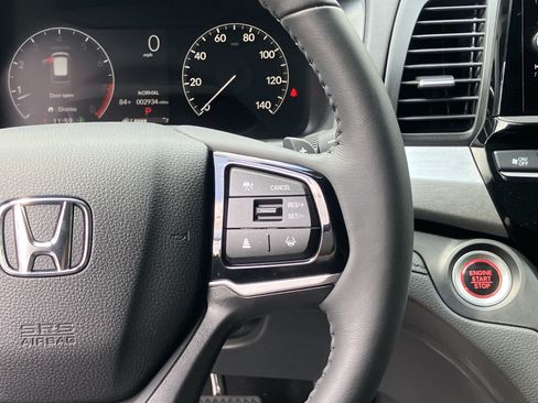 Certified 2026 Honda Odyssey EX-L image 22
