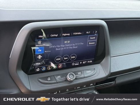 Used 2022 Chevrolet Camaro LT RWD image 25