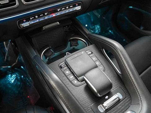 Certified 2022 Mercedes-Benz GLS 450 4MATIC image 23