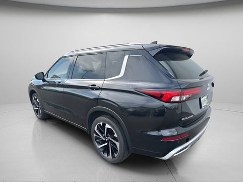 Used 2022 Mitsubishi Outlander SEL image 8