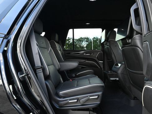 Used 2023 Cadillac Escalade Sport w/ Touring Package AWD/4WD image 23