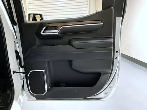 Certified 2025 Chevrolet Silverado 1500 LT w/ All Star Edition Plus AWD/4WD image 17