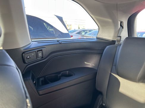 Used 2023 Honda Odyssey Touring image 23