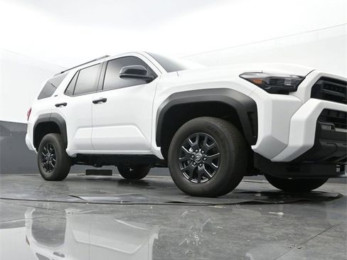 New 2026 Toyota 4Runner SR5 image 22