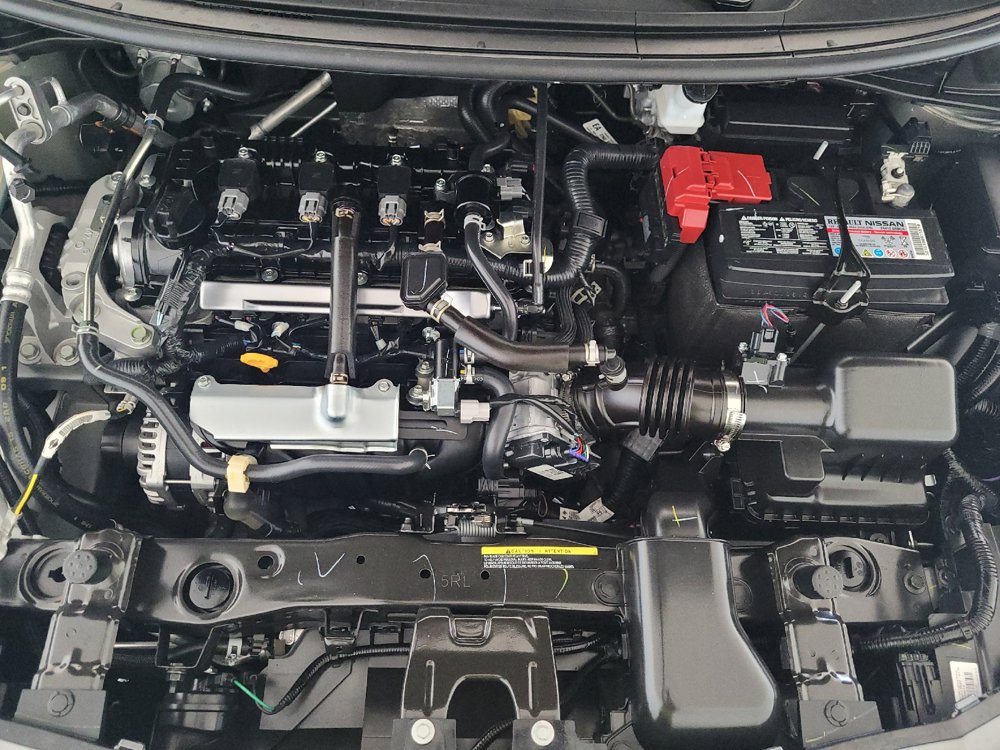 Used 2025 Nissan Versa S w/ Trunk Package FWD image 30