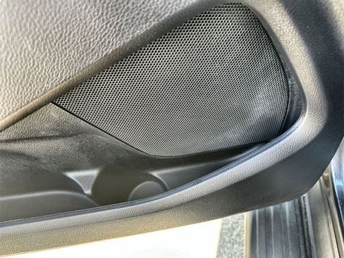 Used 2018 Ford Explorer Limited w/ Equipment Group 301A image 23