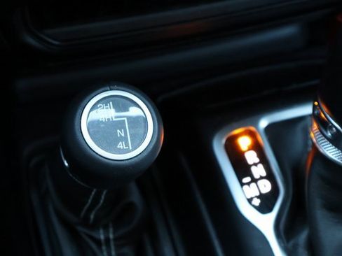 Used 2021 Jeep Gladiator Overland w/ Popular Equipment Package image 7