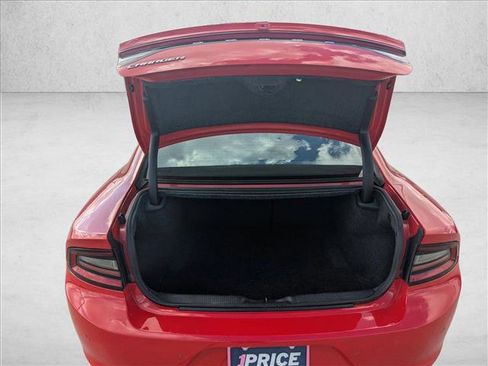 Used 2022 Dodge Charger SXT image 7