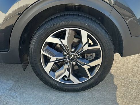 Used 2020 Kia Sportage EX w/ EX Technology Package FWD image 18