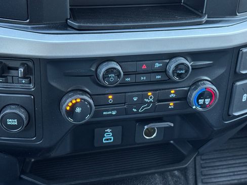 New 2025 Ford F350 XL w/ XL Chrome Package image 18