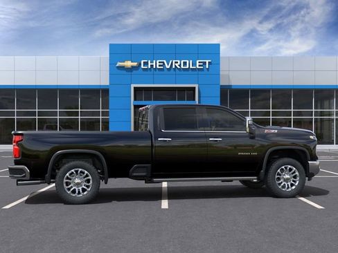 New 2025 Chevrolet Silverado 2500 LTZ w/ LTZ Convenience Package AWD/4WD image 5