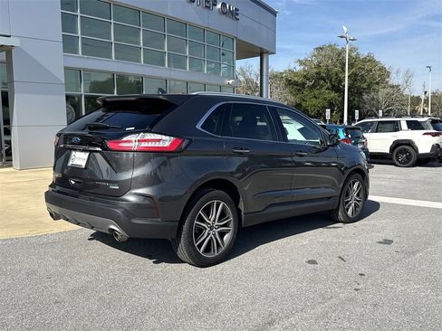 Used 2020 Ford Edge Titanium w/ Cargo Accessory Package image 8