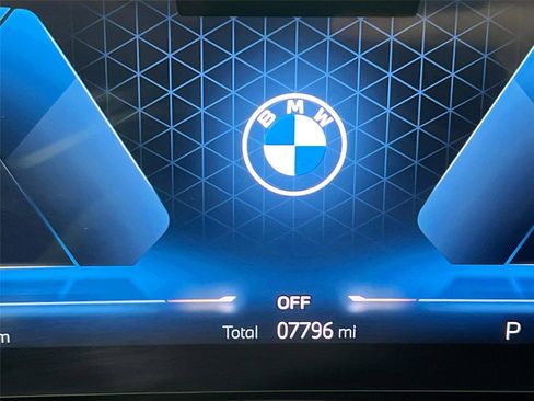 Certified 2025 BMW X3 xDrive30i w/ Convenience Package image 12