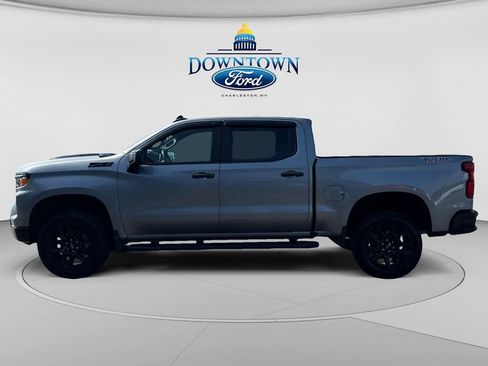 Used 2025 Chevrolet Silverado 1500 Custom Trail Boss w/ LPO, Dark Essentials Package AWD/4WD image 6
