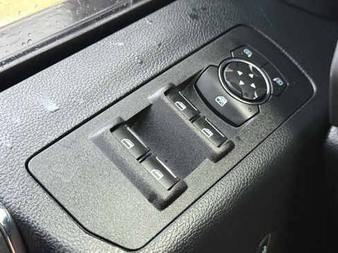 Used 2019 Ford F150 XLT w/ Equipment Group 302A Luxury AWD/4WD image 26