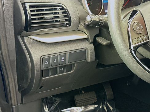 New 2026 Mitsubishi Eclipse Cross Black Edition image 10