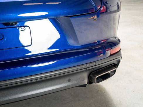 Certified 2024 Porsche Panamera 4 AWD/4WD image 17