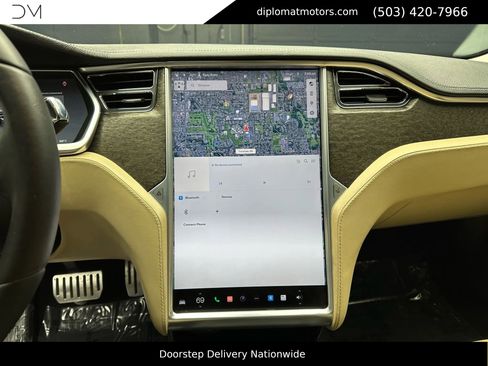 Used 2013 Tesla Model S Performance image 33