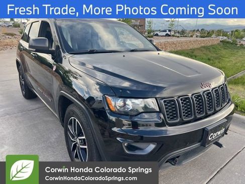 Used 2018 Jeep Grand Cherokee Trailhawk AWD/4WD image 1