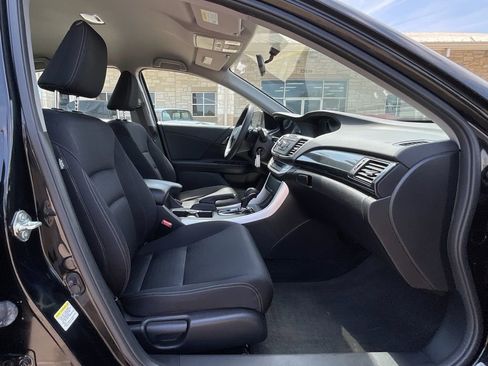 Used 2014 Honda Accord Sport image 26