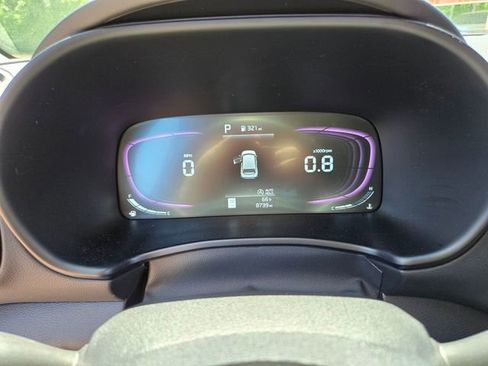Used 2025 Kia Soul GT-Line w/ GT-Line Technology Package FWD image 31