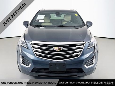 Used 2019 Cadillac XT5 Luxury FWD image 2