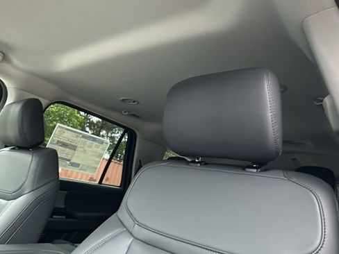 New 2026 Ford Expedition Active AWD/4WD image 30