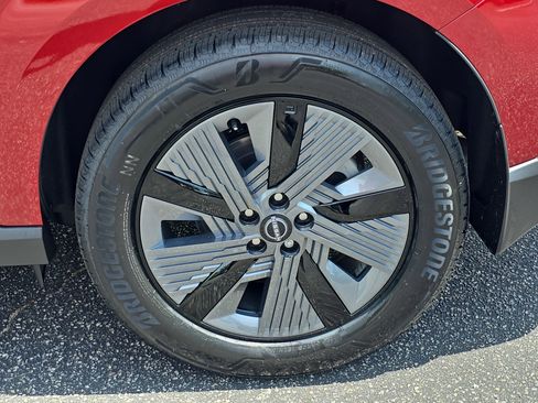 New 2025 Nissan Murano SL w/ Cargo Package AWD/4WD image 32