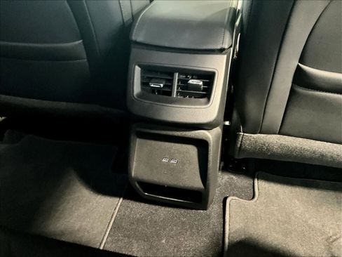 Used 2024 Chevrolet Equinox EV RS image 26