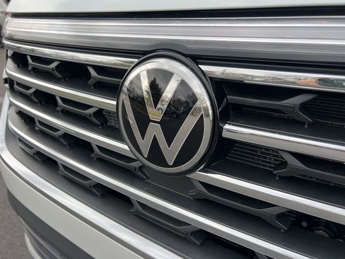 New 2026 Volkswagen Atlas SE image 10