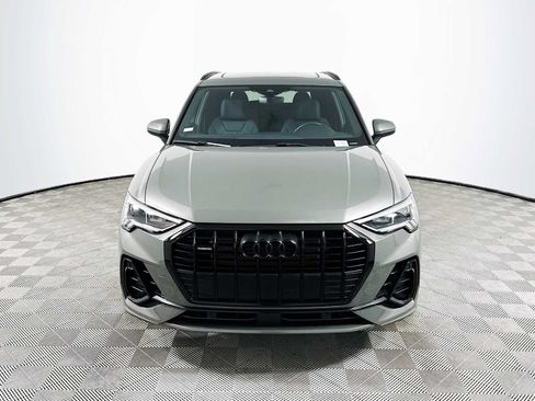 Used 2023 Audi Q3 2.0T Premium w/ Black Optic Sport Package AWD/4WD image 2