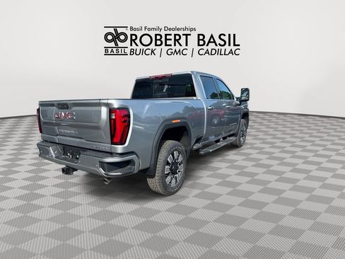 New 2026 GMC Sierra 2500 Denali w/ Denali Reserve Package AWD/4WD image 8