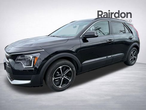 Used 2023 Kia Niro EX image 6