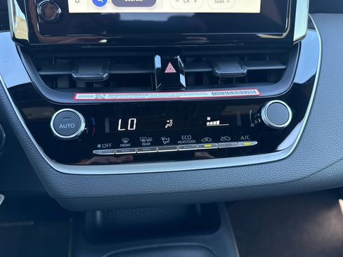 New 2026 Toyota Corolla SE image 25