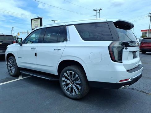 New 2026 Chevrolet Tahoe High Country w/ Sun And Tow Package AWD/4WD image 5