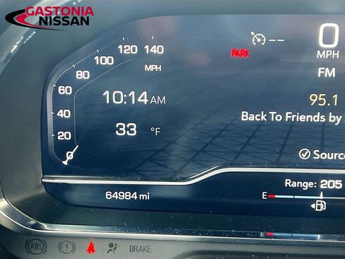 Used 2024 GMC Yukon SLT image 15