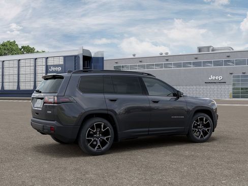 New 2026 Jeep Cherokee Overland w/ Trailer Tow Group AWD/4WD image 2