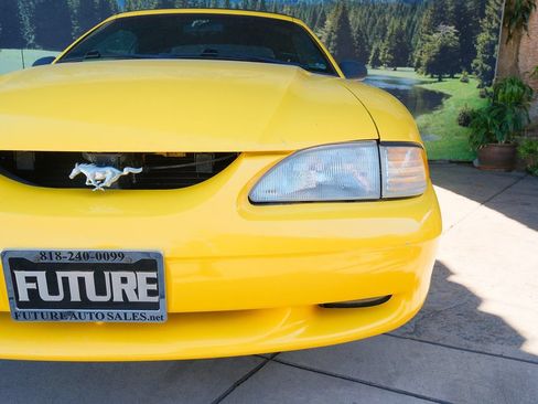 Used 1995 Ford Mustang GT RWD image 35