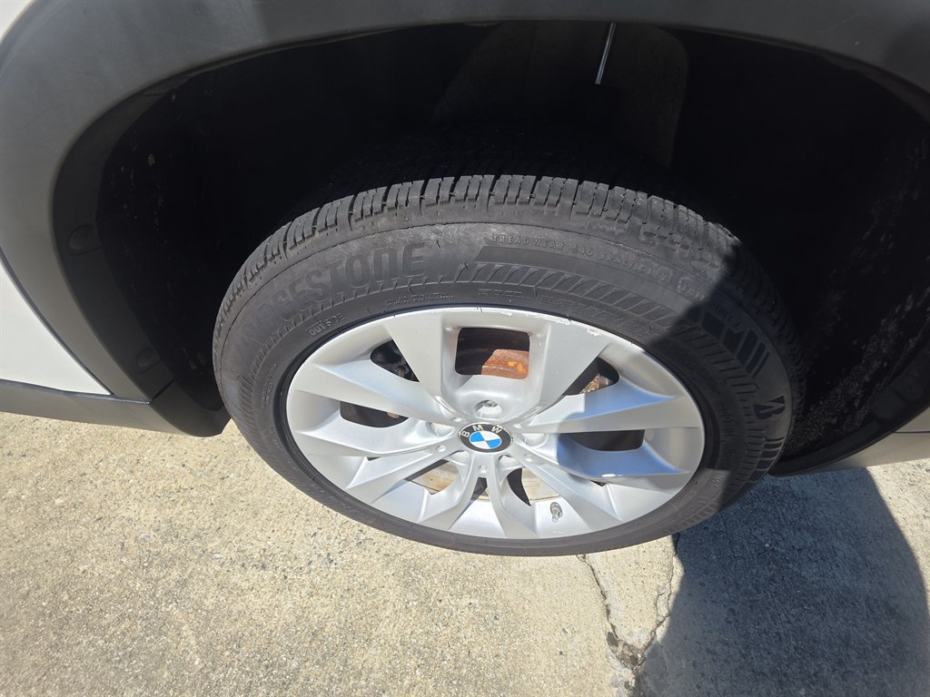 Used 2014 BMW X1 xDrive28i AWD/4WD image 5