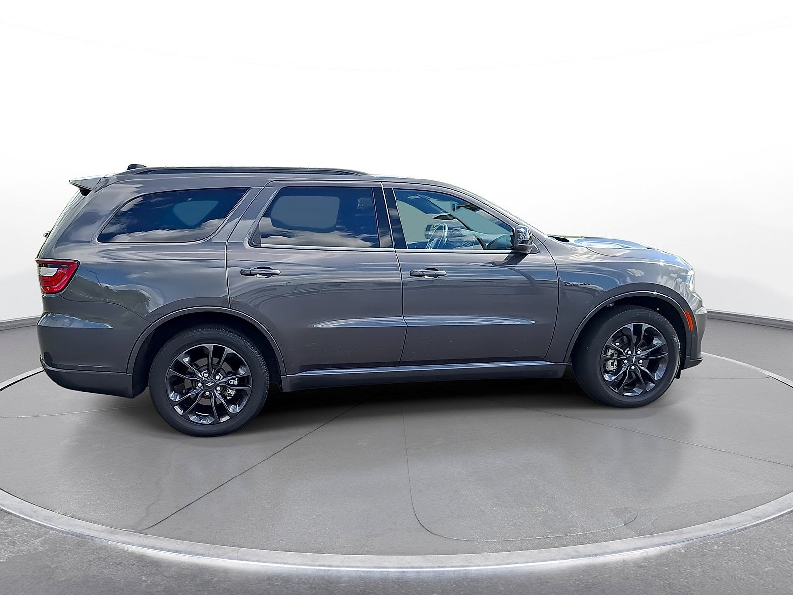 Used 2023 Dodge Durango R/T w/ Blacktop Package AWD/4WD image 9