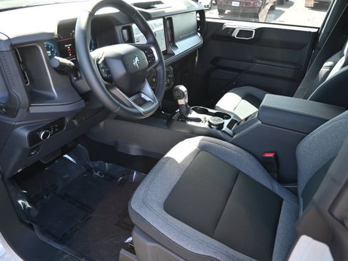 New 2026 Ford Bronco Big Bend AWD/4WD image 15