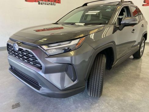 Certified 2022 Toyota RAV4 XLE w/ Convenience Package image 7