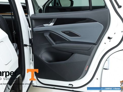 Used 2025 Volkswagen Tiguan SEL R-Line AWD/4WD image 70
