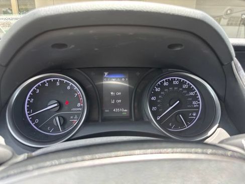 Used 2023 Toyota Camry SE w/ Convenience Package FWD image 31