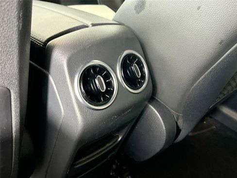 Certified 2023 Mercedes-Benz GLB 250 4MATIC image 22