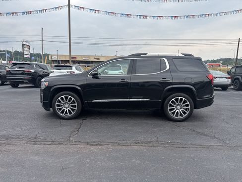 Used 2023 GMC Acadia Denali w/ Denali Ultimate Package AWD/4WD image 7