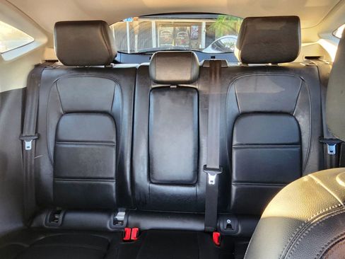 Used 2020 Jaguar E-PACE SE image 35