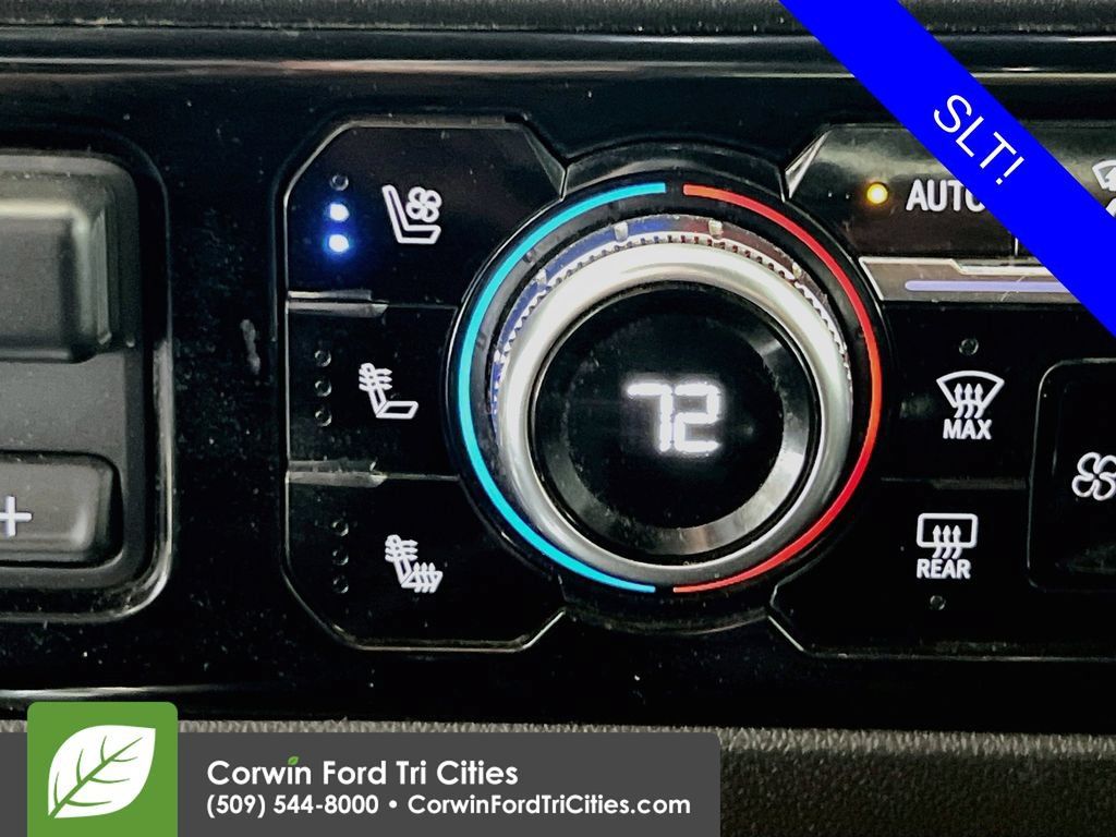 Used 2023 GMC Sierra 1500 SLT w/ SLT Convenience Package AWD/4WD image 23